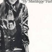 Le texte musical REASON TO BELIEVE de MARIANNE FAITHFULL est également présent dans l'album Loveinamist (1967)