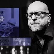 Le texte musical I'M HER DADDY de MARIO BIONDI est également présent dans l'album Handful of soul (2006)