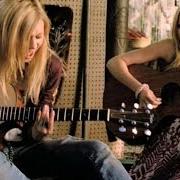 Le texte musical SOMETHING MORE de ALY & AJ est également présent dans l'album Into the rush (2005)