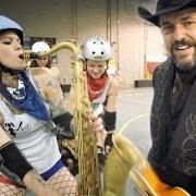 Le texte musical NITTY GRITTY de THE MAVERICKS est également présent dans l'album Mono (2015)