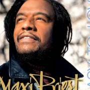 Le texte musical BUBBLE MY WAY de MAXI PRIEST est également présent dans l'album Easy to love (2014)