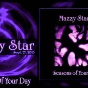 Le texte musical SPARROW de MAZZY STAR est également présent dans l'album Seasons of your day (2013)