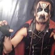 Le texte musical NO PRESENTS FOR CHRISTMAS de MERCYFUL FATE est également présent dans l'album A dangerous meeting (split w/king diamond) (1992)