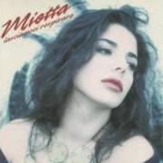 Le texte musical LASCIAMOCI RESPIRARE de MIETTA est également présent dans l'album Lasciamoci respirare (1992)
