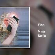 Le texte musical LA PALLA È ROTONDA de MINA est également présent dans l'album Selfie (2014)