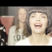 Le texte musical STILLE NACHT de MIREILLE MATHIEU est également présent dans l'album Mireille mathieu noël (2015)