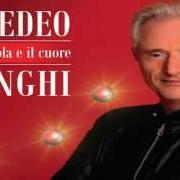 Le texte musical UNA CHIESETTA SENZA CROCE E SENZA DIO de AMEDEO MINGHI est également présent dans l'album La bussola e il cuore (2016)