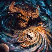 Le texte musical STAY TUNED (EVEN SADDER) de MONSTER MAGNET est également présent dans l'album Milking the stars (2014)