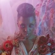 Le texte musical TO BE de MORCHEEBA est également présent dans l'album Head up high (2013)