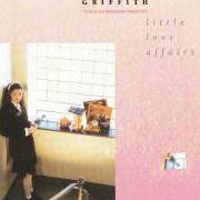 Le texte musical I KNEW LOVE de NANCI GRIFFITH est également présent dans l'album Little love affairs (1988)