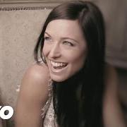 Le texte musical MEME PAS PEUR de NATASHA ST-PIER est également présent dans l'album Bonne nouvelle (2012)