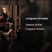 Le texte musical A L'AMOUR COMME A LA GUERRE de NATASHA ST-PIER est également présent dans l'album Longueur d'ondes (2006)