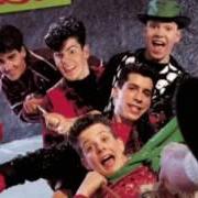 Le texte musical FUNKY, FUNKY, XMAS de NEW KIDS ON THE BLOCK est également présent dans l'album Merry, merry christmas (1989)