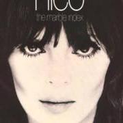 Le texte musical FROZEN WARNINGS de NICO est également présent dans l'album The marble index (1969)