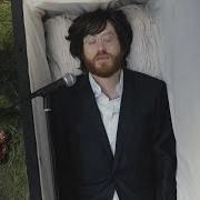 Le texte musical FRONTMAN IN HEAVEN de OKKERVIL RIVER est également présent dans l'album Away (2016)