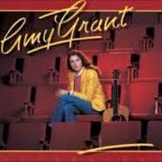 Le texte musical IT'S A MIRACLE de AMY GRANT est également présent dans l'album Never alone (1980)