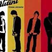 Le texte musical HIDDEN TRACK de PAOLO NUTINI est également présent dans l'album These streets (2006)