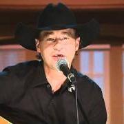 Le texte musical START WITH LOVE de PAUL BRANDT est également présent dans l'album Give it away (2011)