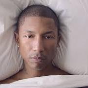 Le texte musical SMILE de PHARRELL est également présent dans l'album G i r l (2014)