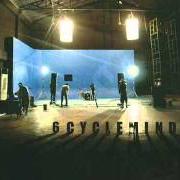 Le texte musical BUHAY de 6CYCLEMIND est également présent dans l'album Fiesta (2007)