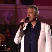 Le texte musical A MANO A MANO de ANDREA BOCELLI est également présent dans l'album Love in portofino (2013)