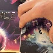 Le texte musical DANCE 4 ME de PRINCE est également présent dans l'album Mplsound (2009)
