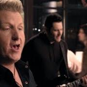 Le texte musical I HAVE NEVER BEEN TO MEMPHIS de RASCAL FLATTS est également présent dans l'album Rewind (2014)