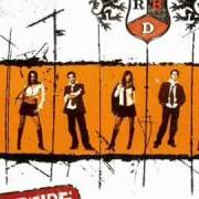 Le texte musical TENERTE Y QUERERTE de RBD est également présent dans l'album Rebelde (2005)