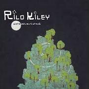 Le texte musical ABSENCE OF GOD de RILO KILEY est également présent dans l'album More adventurous (2004)