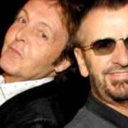 Le texte musical FILL IN THE BLANKS de RINGO STARR est également présent dans l'album Y not (2010)