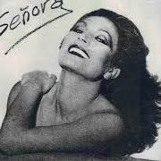 Le texte musical ALGO SE ME FUE CONTIGO de ROCIO JURADO est également présent dans l'album Señora (1980)
