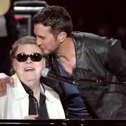 Le texte musical STRANGER IN MY HOUSE (FEAT. LUKE BRYAN) de RONNIE MILSAP est également présent dans l'album The duets (2019)