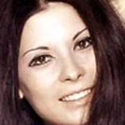 Le texte musical IU PARTU E SU COSTRITTA DI PARTIRI de ROSANNA FRATELLO est également présent dans l'album La ragazza del sud (1971)