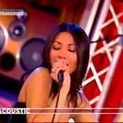 Le texte musical CESSE LA PLUIE de ANGGUN est également présent dans l'album Luminescence (2005)