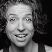 Le texte musical SPIDER de ANI DIFRANCO est également présent dans l'album Binary (2017)