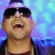 Le texte musical DREAM GIRL de SEAN PAUL est également présent dans l'album Tomahawk technique (2012)