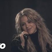 Le texte musical MI GORDITA de SHAKIRA est également présent dans l'album Sale el sol (2010)