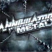 Le texte musical HEAVY METAL MANIAC de ANNIHILATOR est également présent dans l'album Metal (2007)