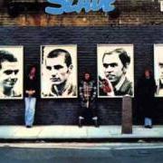 Le texte musical ONE EYED JACKS WITH MOUSTACHES de SLADE est également présent dans l'album Whatever happened to slade (1977)