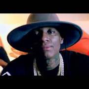 Le texte musical P.A.P.E.R (I SELL SWAG) de SOULJA BOY est également présent dans l'album Gold on deck (2012)