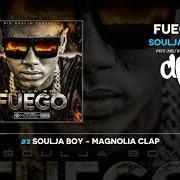 Le texte musical POUR IT UP de SOULJA BOY est également présent dans l'album Keep living keep playing - ep (2012)