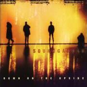 Le texte musical DUSTY de SOUNDGARDEN est également présent dans l'album Down on the upside (1994)