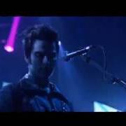 Le texte musical BANK HOLIDAY MONDAY de STEREOPHONICS est également présent dans l'album Pull the pin (2007)