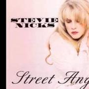 Le texte musical STREET ANGEL de STEVIE NICKS est également présent dans l'album Street angel (1994)