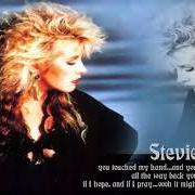 Le texte musical STAND BACK de STEVIE NICKS est également présent dans l'album Timespace: the best of stevie nicks (1991)