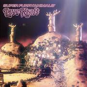 Le texte musical PSYCLONE! de SUPER FURRY ANIMALS est également présent dans l'album Love kraft (2005)