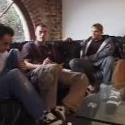 Le texte musical NOW de TAPROOT est également présent dans l'album Gift (2000)