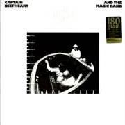 Le texte musical ALICE IN BLUNDERLAND de THE CAPTAIN BEEFHEART est également présent dans l'album The spotlight kid (1972)