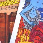 Le texte musical TIGHT SQUEEZE de THE EXPENDABLES est également présent dans l'album Gettin' filthy (2004)