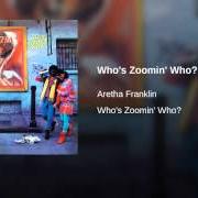 Le texte musical SISTERS ARE DOIN' IT FOR THEMSELVES de ARETHA FRANKLIN est également présent dans l'album Who's zoomin' who? (1985)